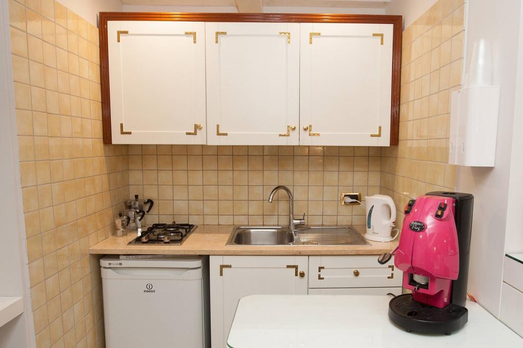 Hotel Ausonia Napoli Eksteriør billede
