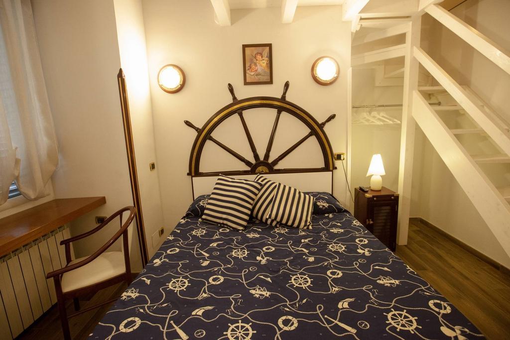Hotel Ausonia Napoli Eksteriør billede