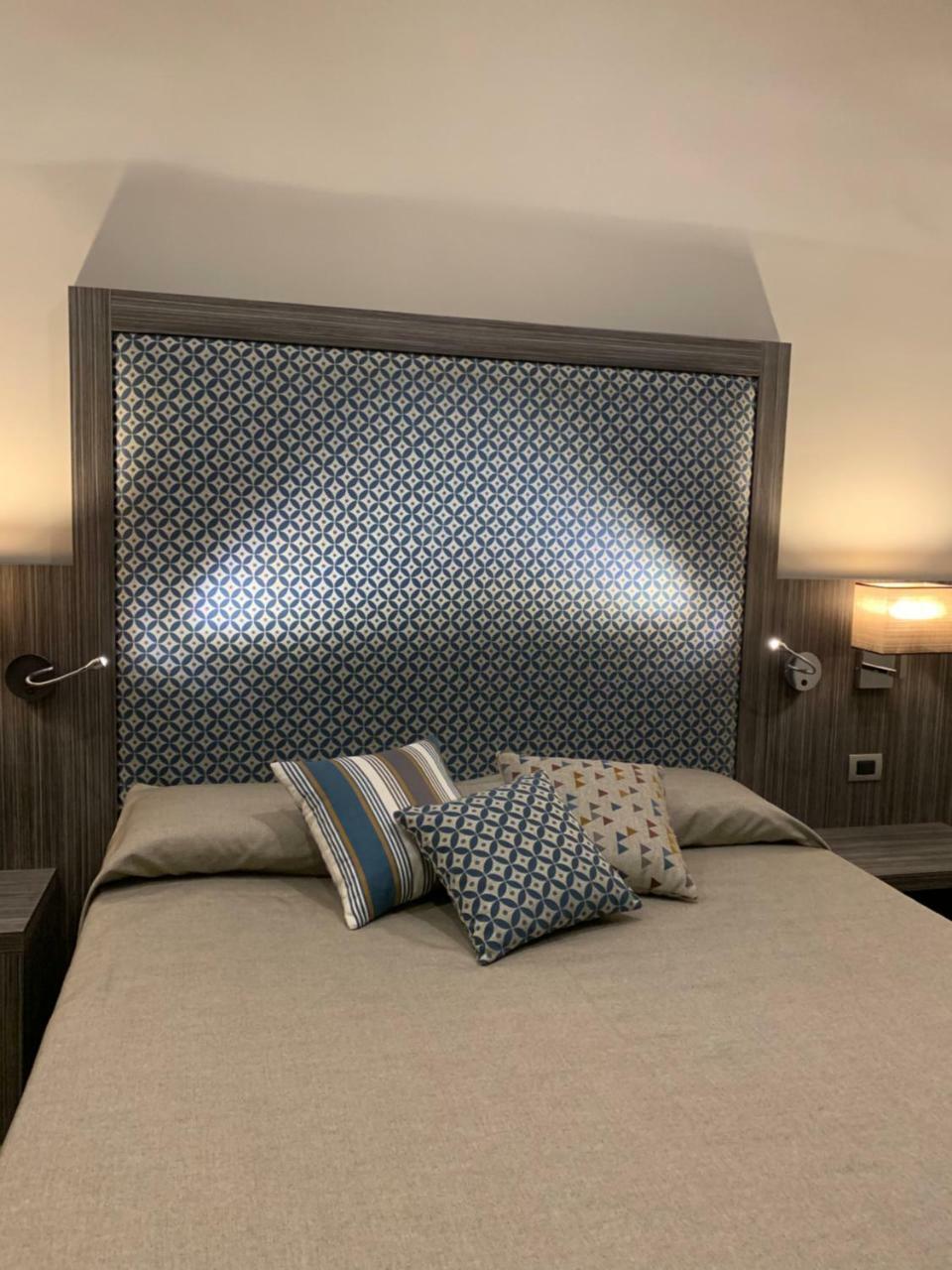 Hotel Ausonia Napoli Eksteriør billede