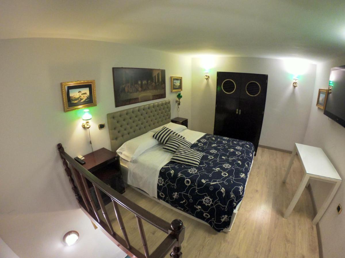 Hotel Ausonia Napoli Eksteriør billede