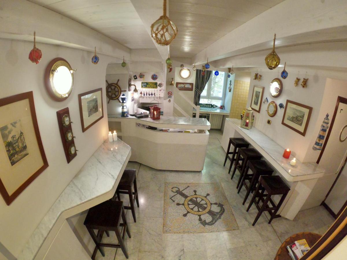 Hotel Ausonia Napoli Eksteriør billede