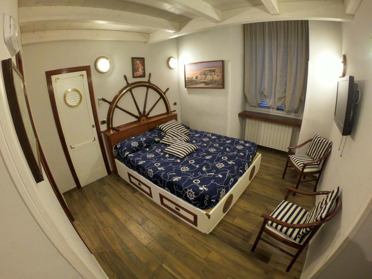 Hotel Ausonia Napoli Eksteriør billede