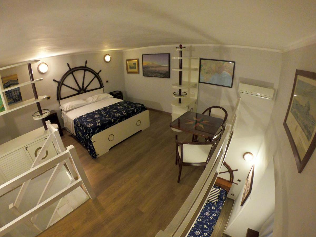 Hotel Ausonia Napoli Eksteriør billede
